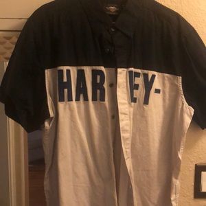Extra large Harley Davidson shirt